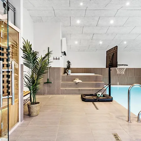 Beach Front Home In Hadsund With Sauna Ferienhaus